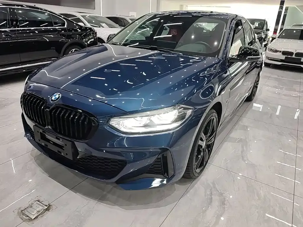 BMW 1 Series — фото 1