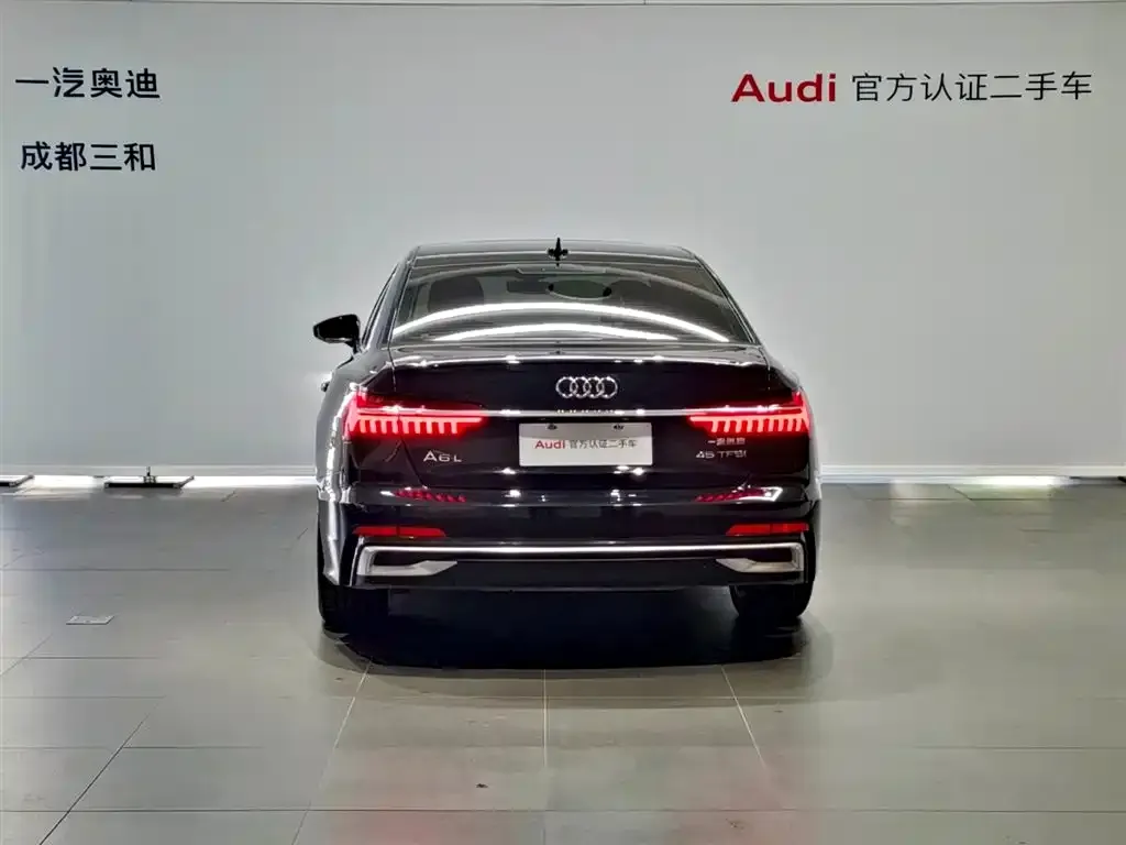 Audi A6L — фото 2