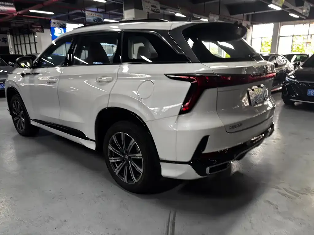 Changan CS75 PLUS — фото 10
