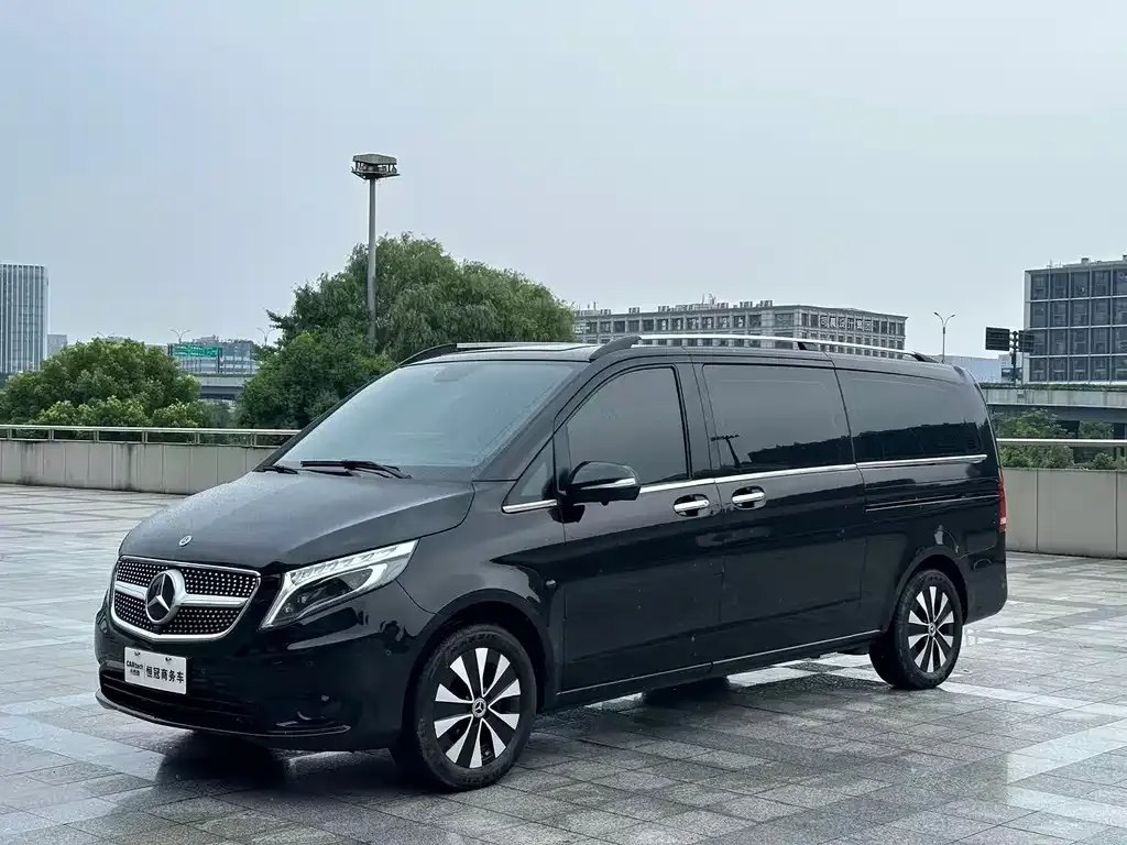Mercedes-Benz Vito — фото 1