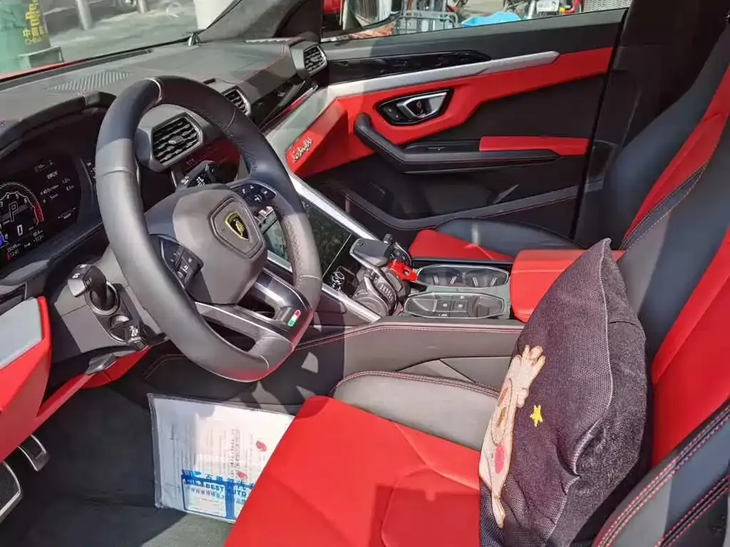 Lamborghini Urus — фото 4