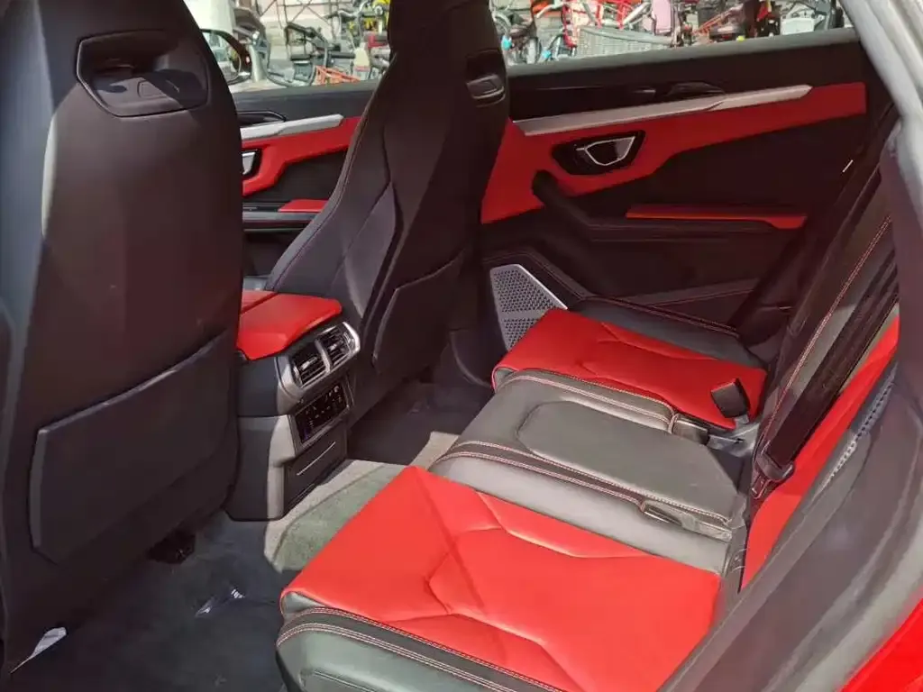 Lamborghini Urus — фото 5