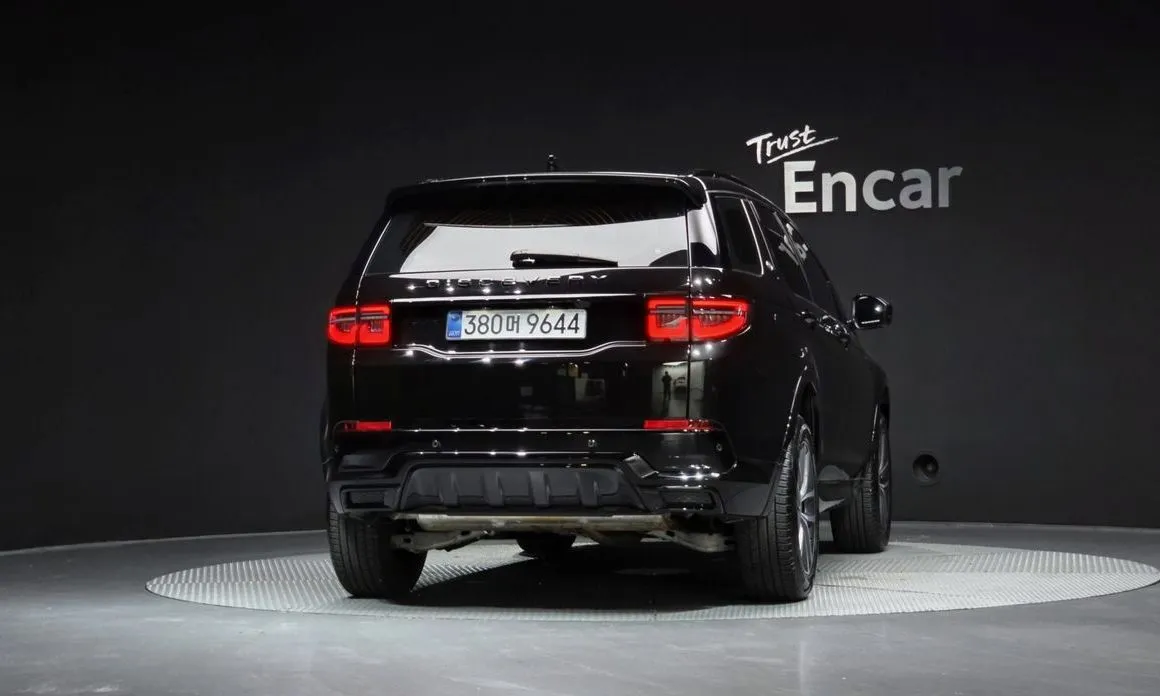 Land Rover Discovery Sport — фото 8