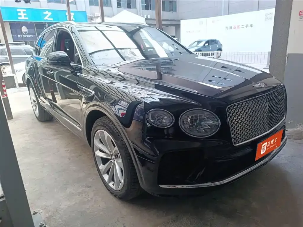 Bentley Bentayga — фото 5