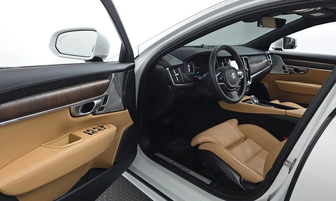 Volvo S90 — фото 9