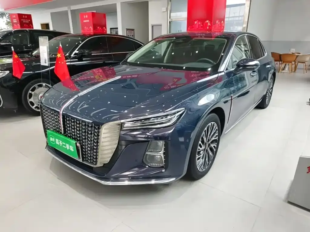 Hongqi H5 — фото 1
