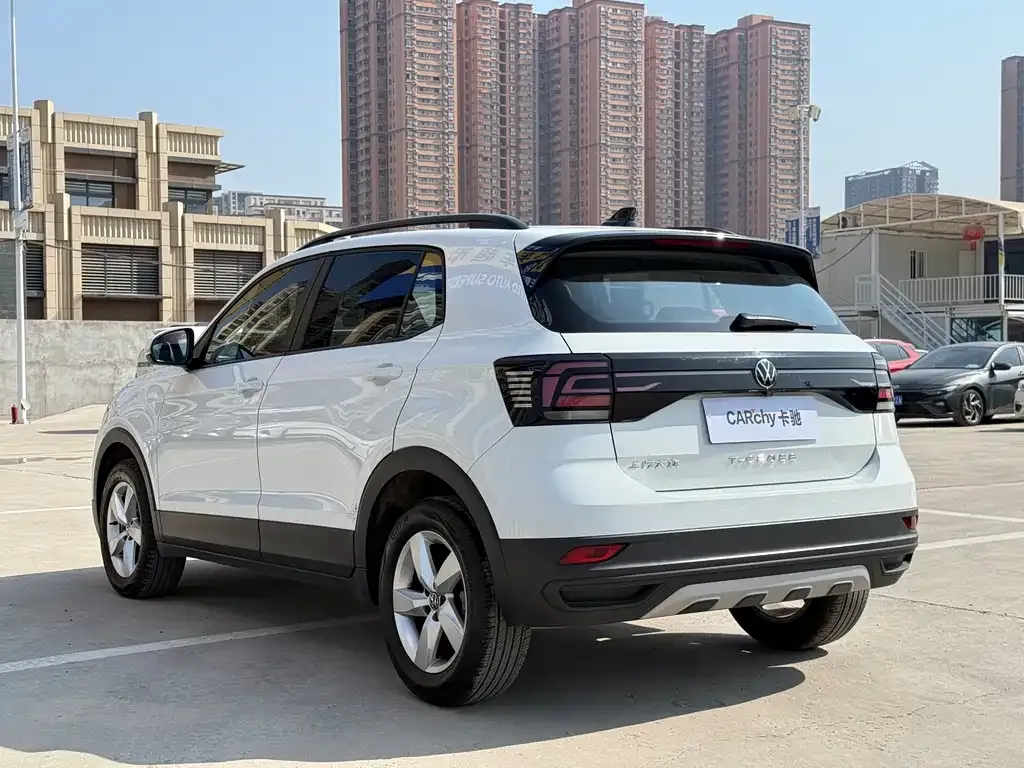 Volkswagen T-Cross — фото 8
