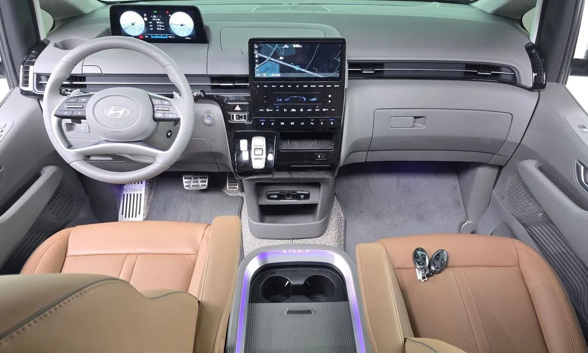Hyundai Staria — фото 9