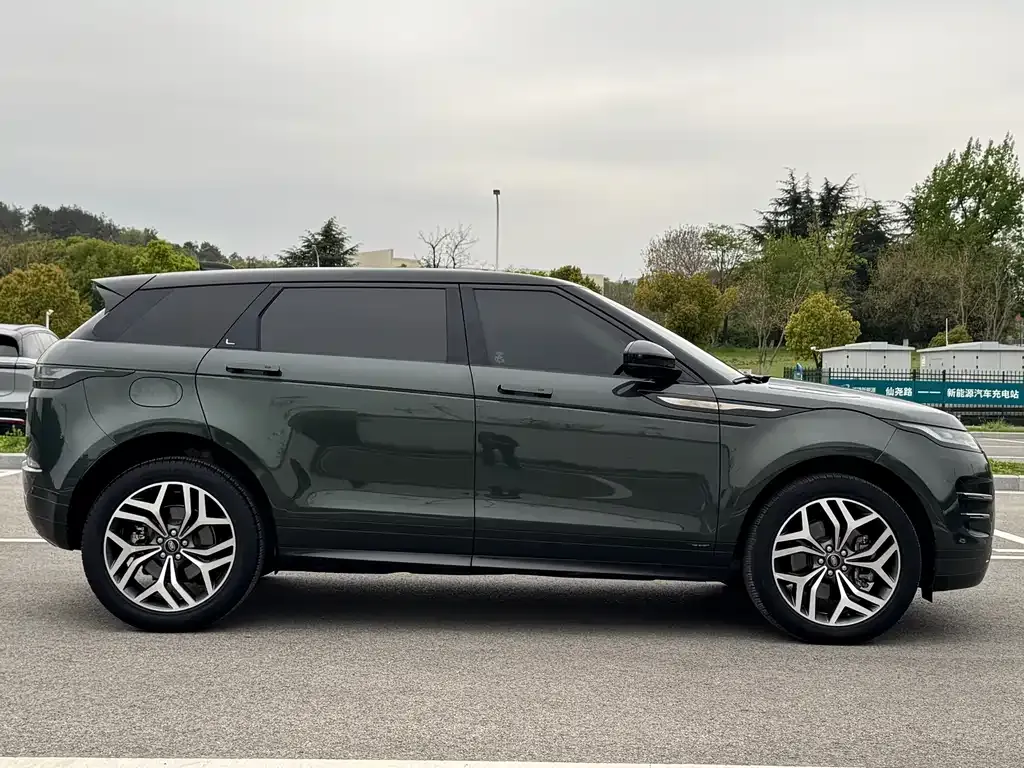 Land Rover Evoque — фото 5