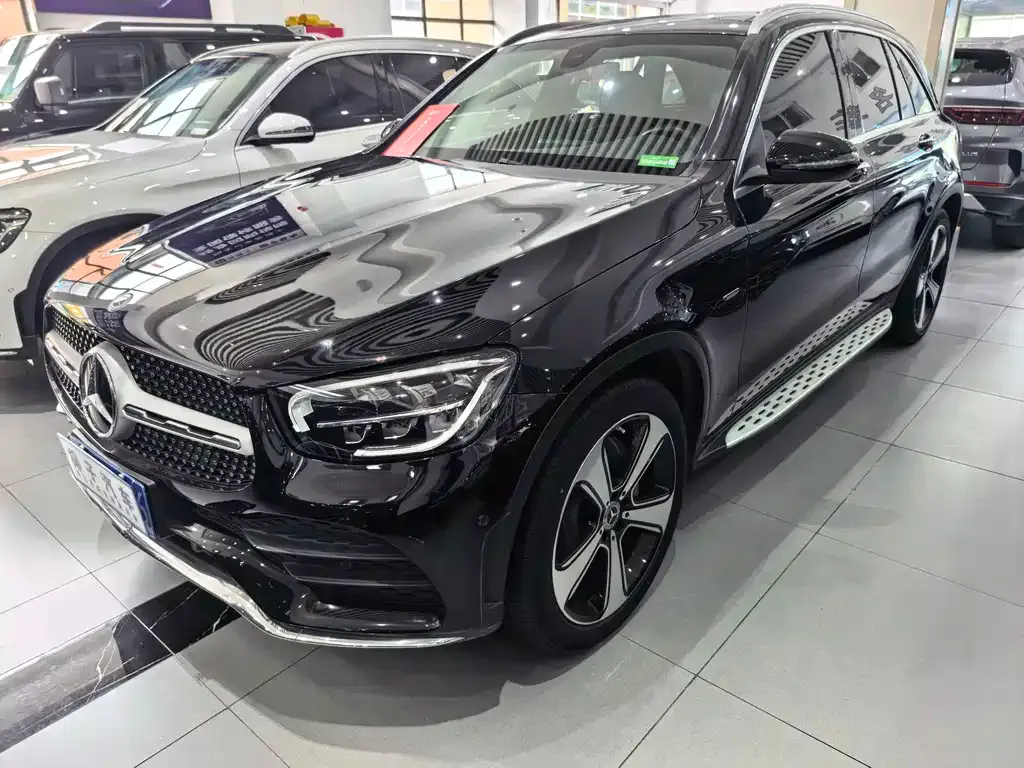 Mercedes-Benz GLC — фото 1