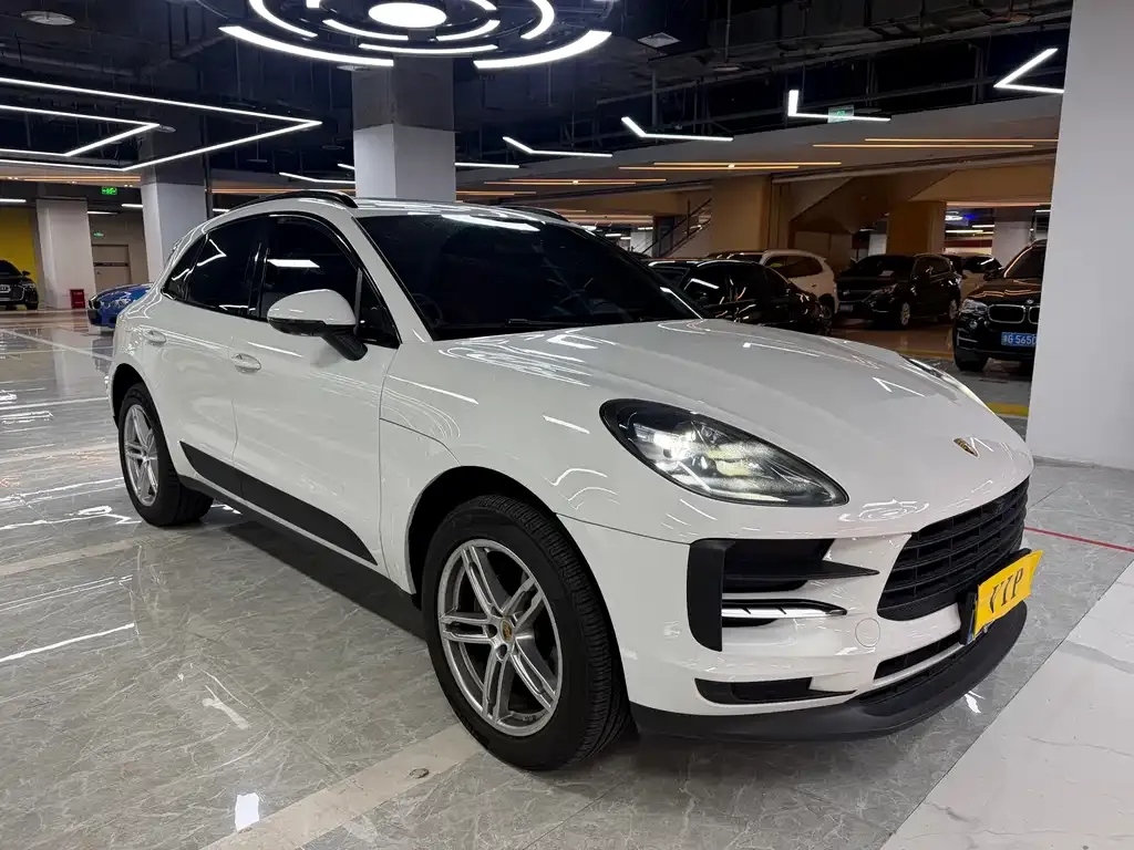 Porsche Macan — фото 9