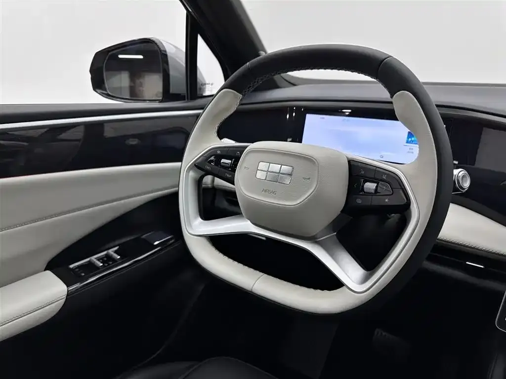Geely Galaxy L7 — фото 8