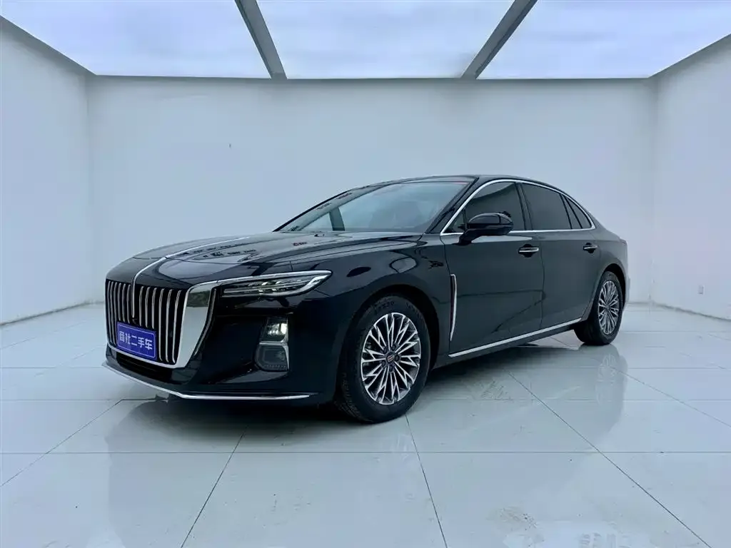 Hongqi H5 — фото 1