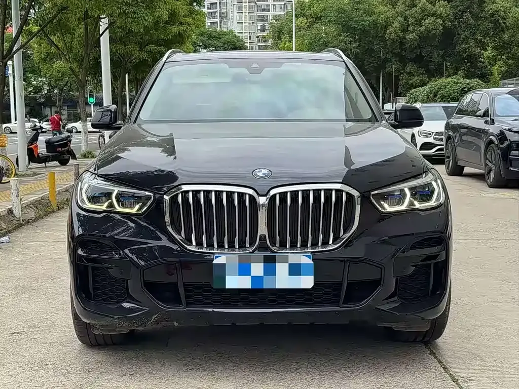 BMW X5 (Import) — фото 7