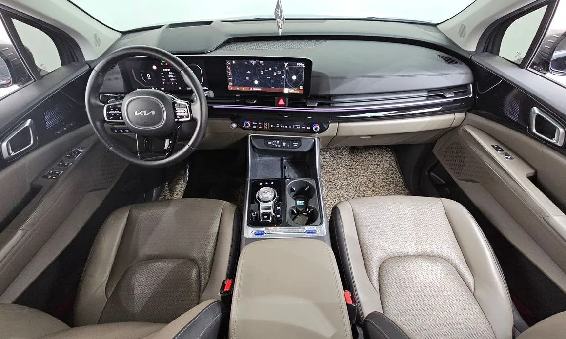 Kia Carnival — фото 9
