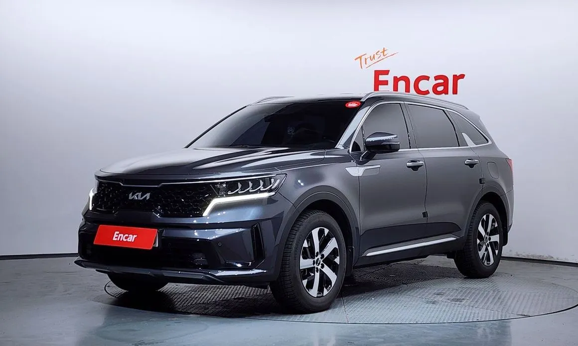 Kia Sorento — фото 1