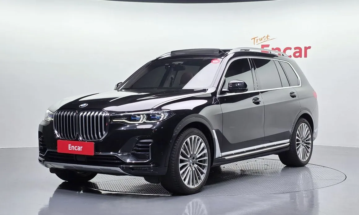 BMW X7 — фото 1