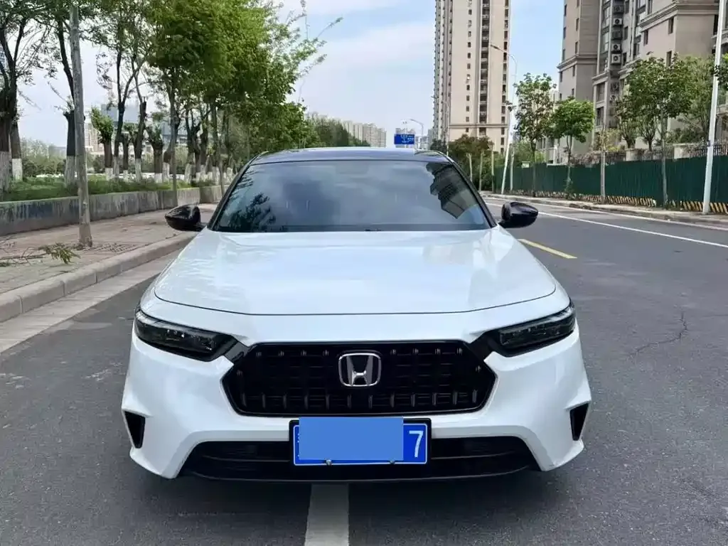 Honda Inspire — фото 2