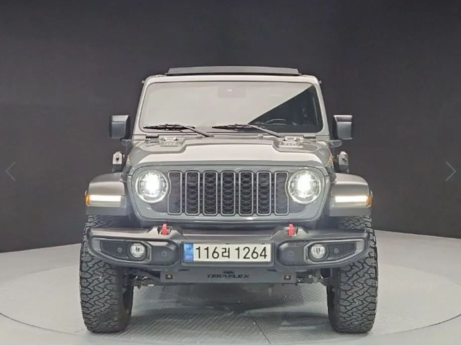 Jeep Wrangler — фото 2