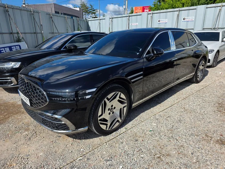 Genesis G90 — фото 10