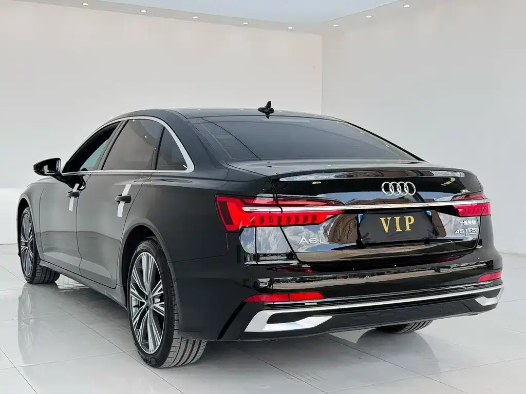 Audi A6L — фото 3