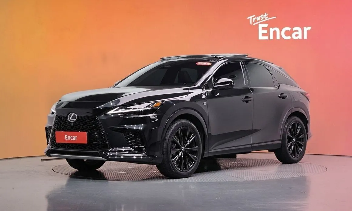 Lexus RX — фото 1