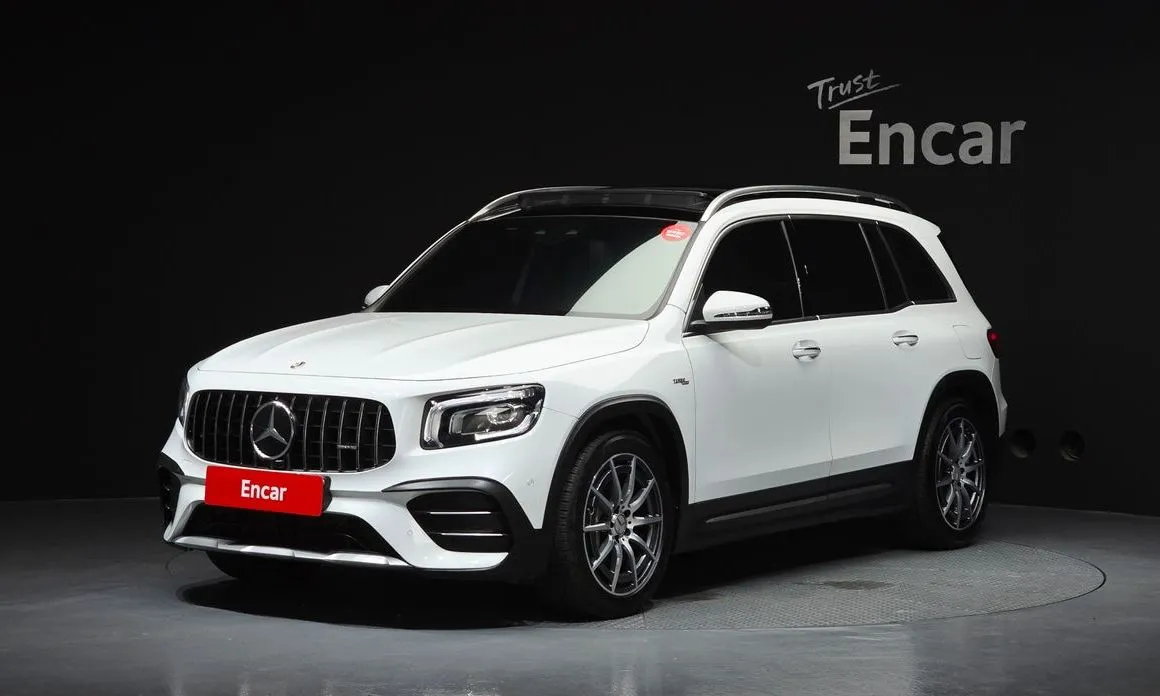 Mercedes-Benz GLB-Class — фото 1