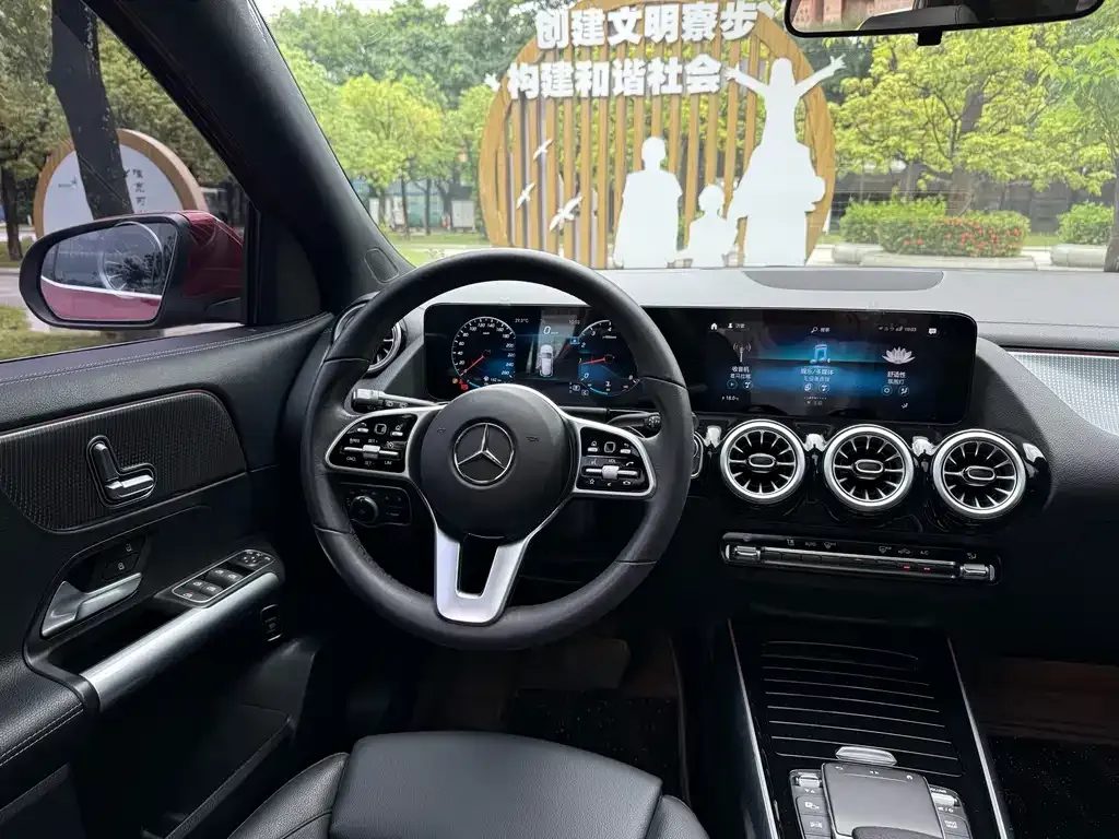 Mercedes-Benz GLA — фото 3