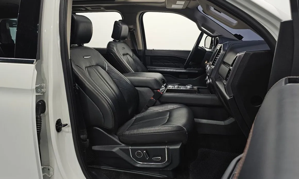 Ford Expedition — фото 10