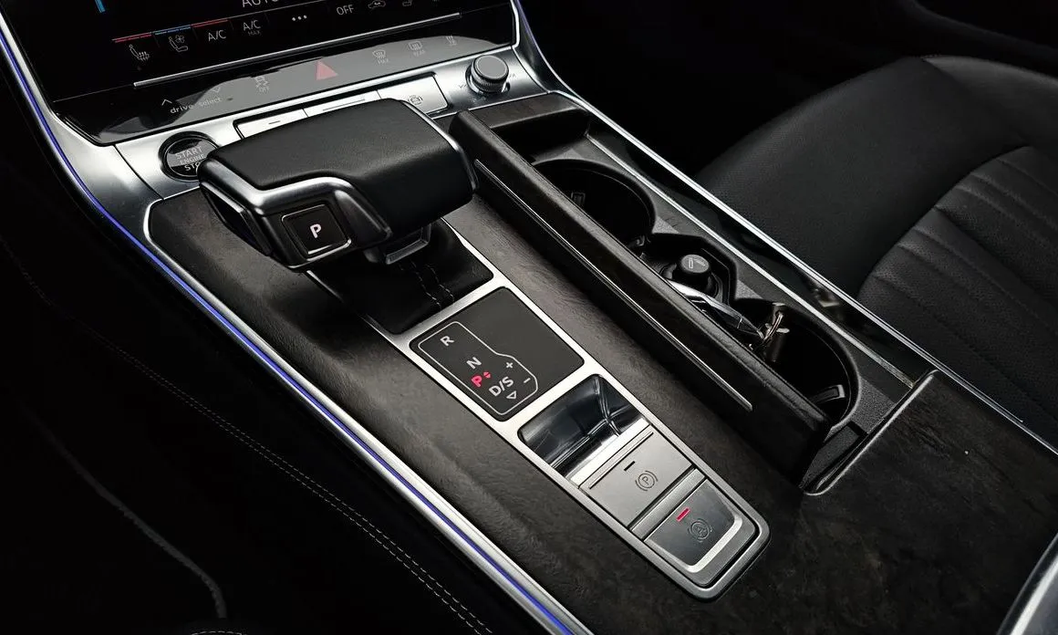 Audi A6 — фото 5