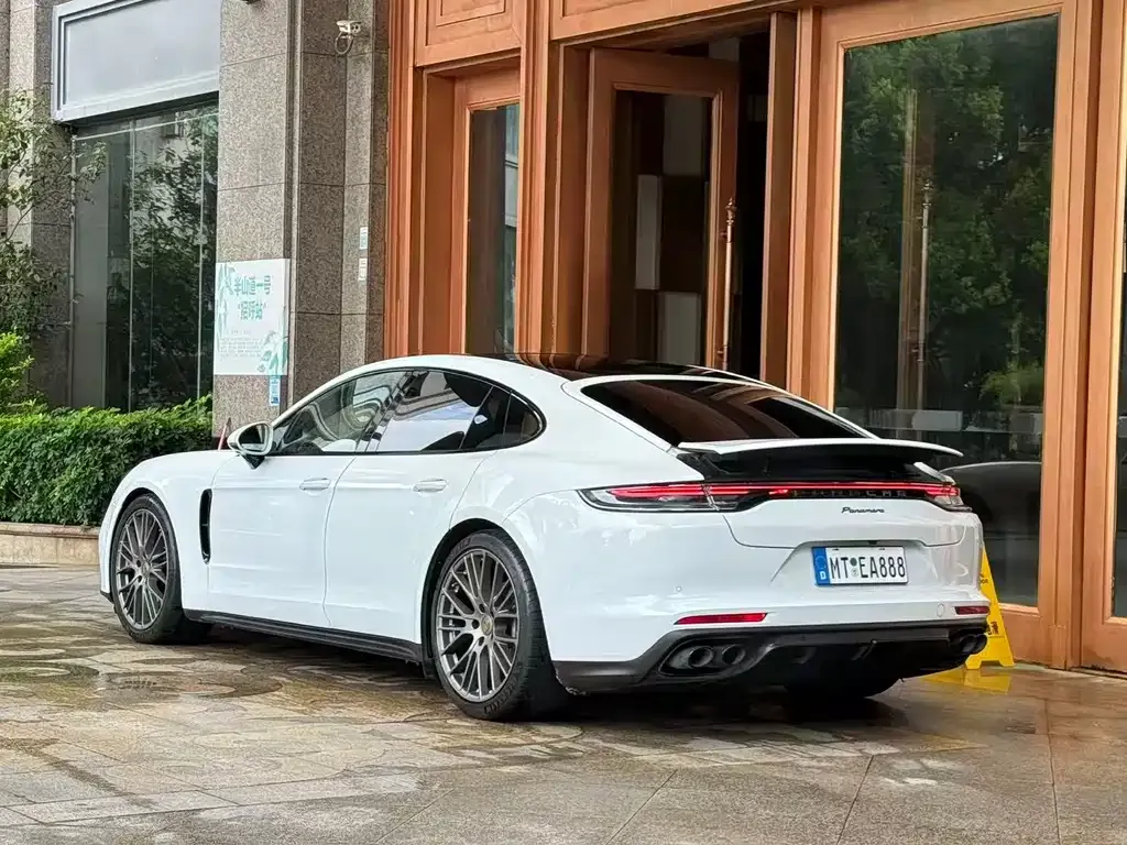 Porsche Panamera — фото 3