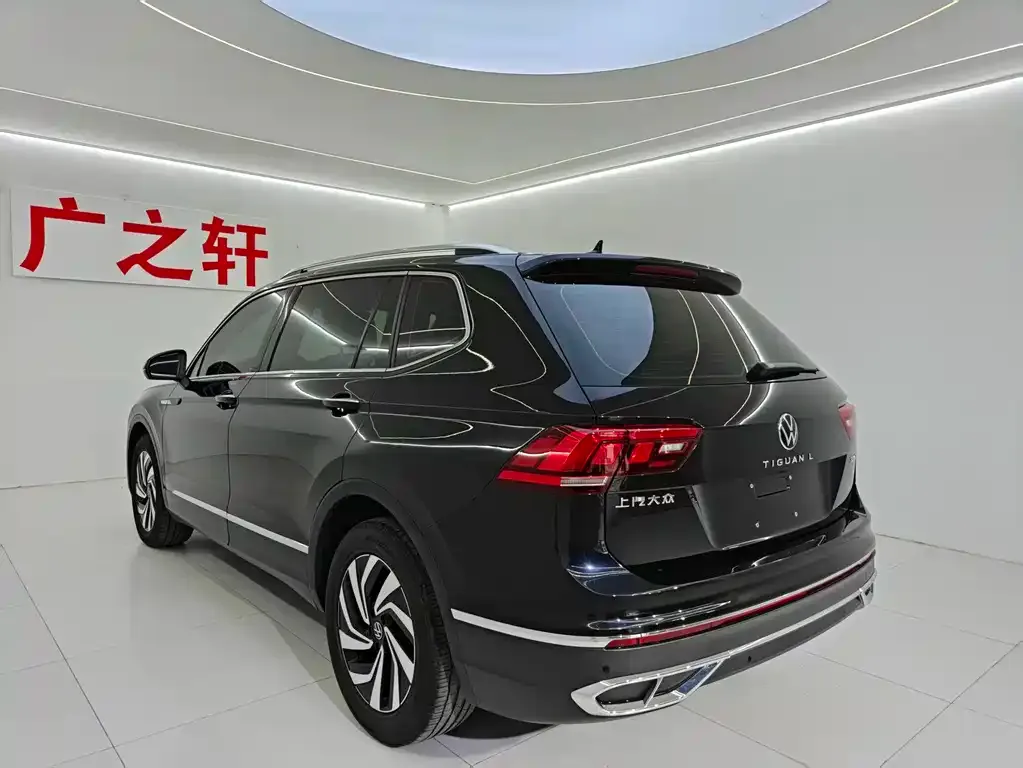 Volkswagen Tiguan L — фото 4
