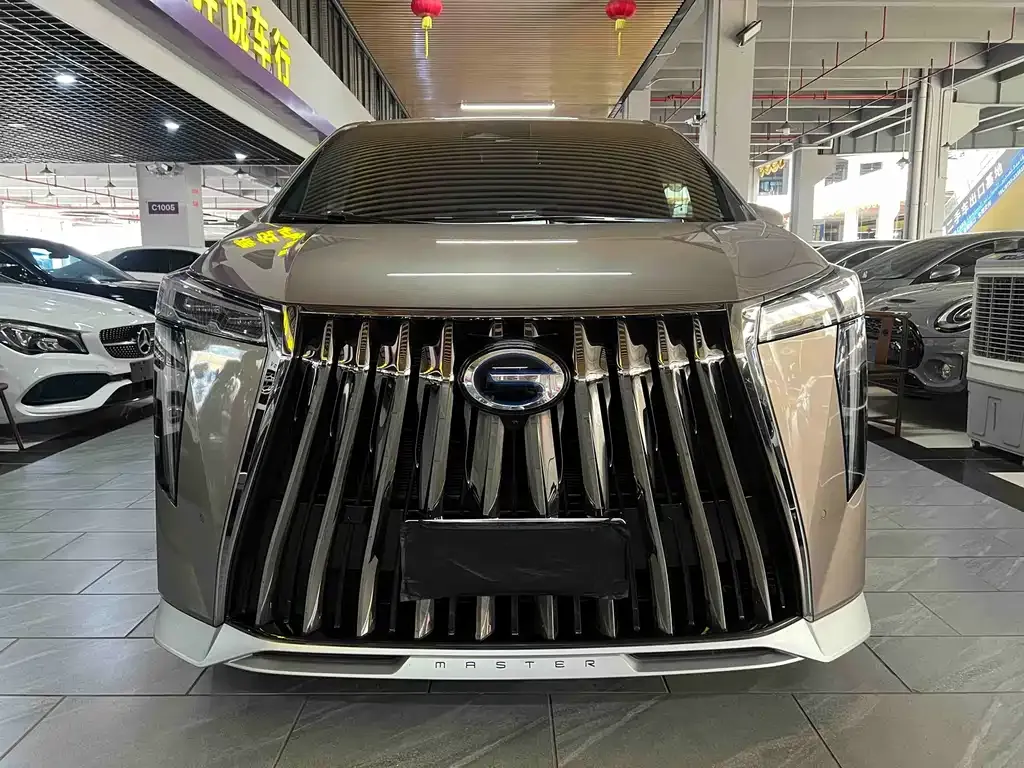 GAC Motor Trumpchi M8 — фото 1