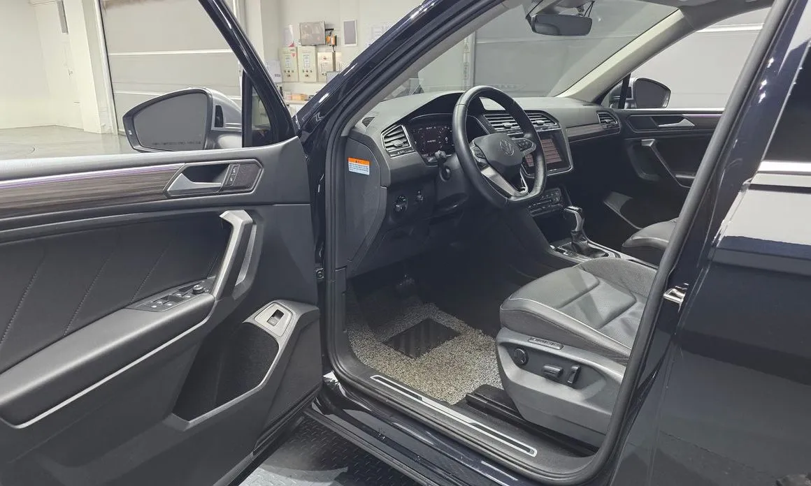 Volkswagen Tiguan — фото 9