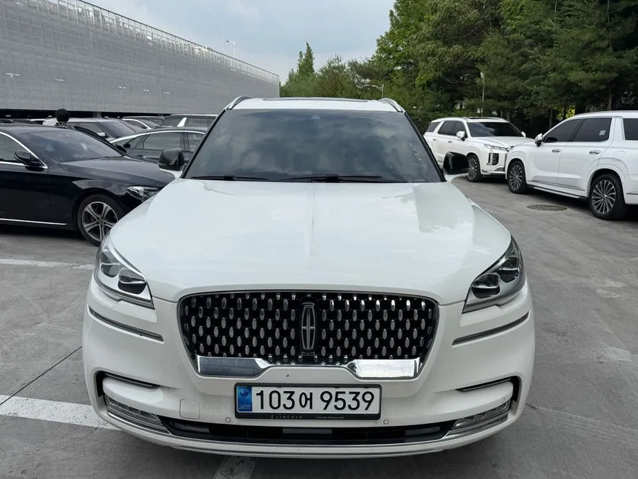 Lincoln Aviator — фото 1