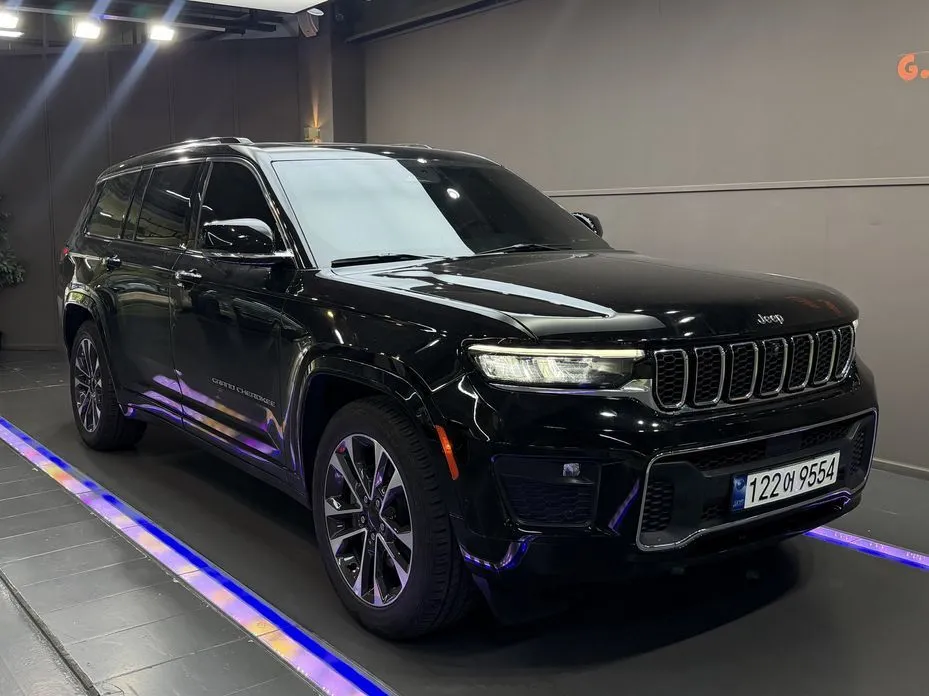 Jeep Cherokee — фото 1