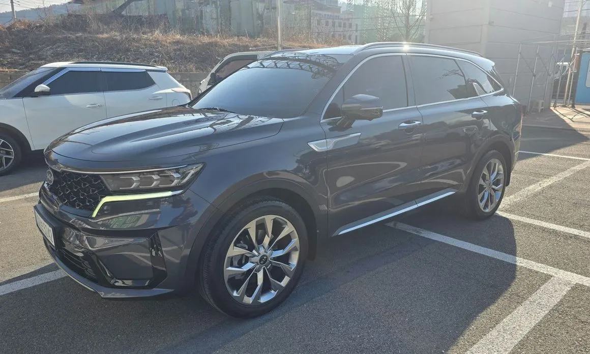 Kia Sorento — фото 1