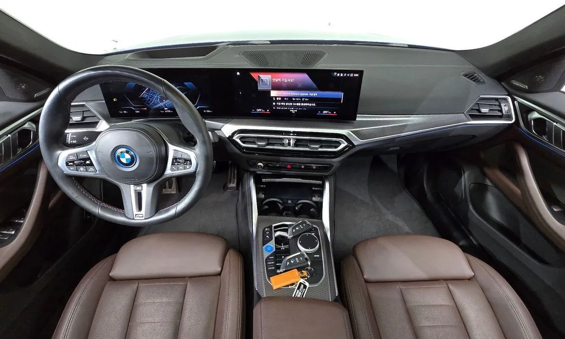 BMW i4 — фото 3