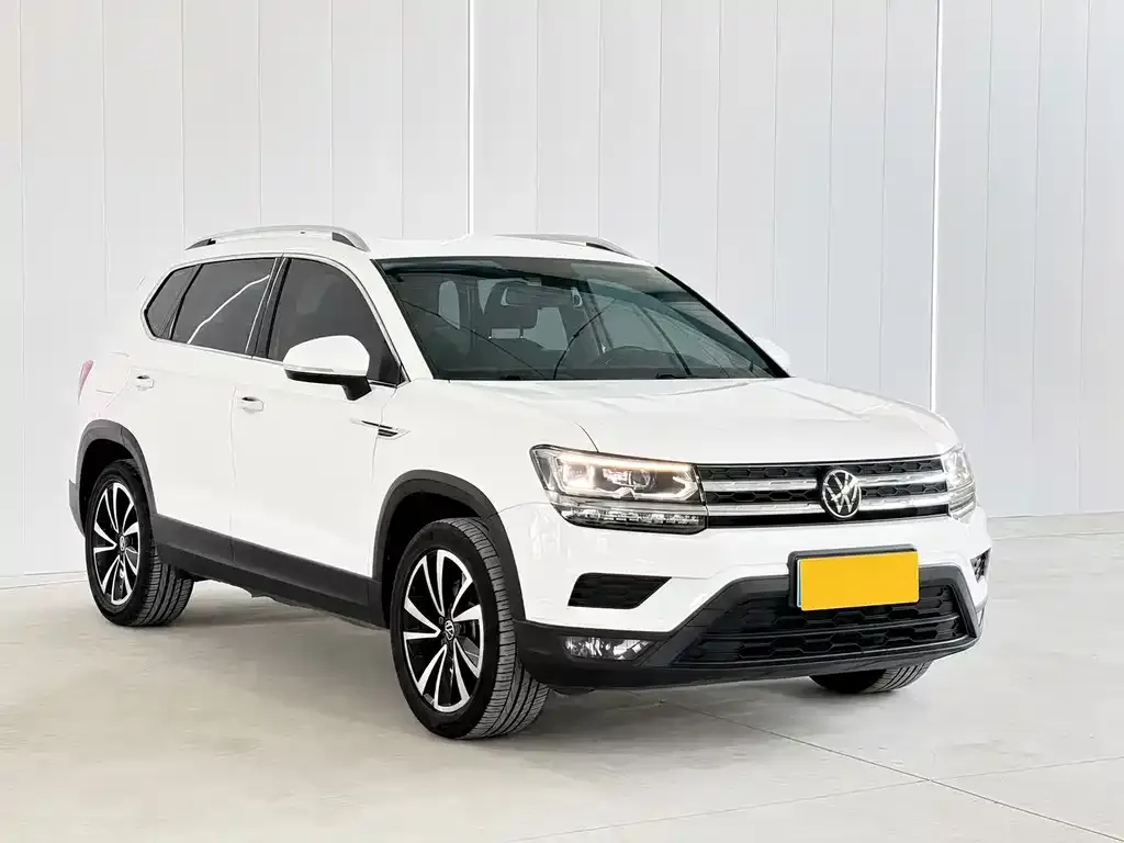 Volkswagen Tharu — фото 8
