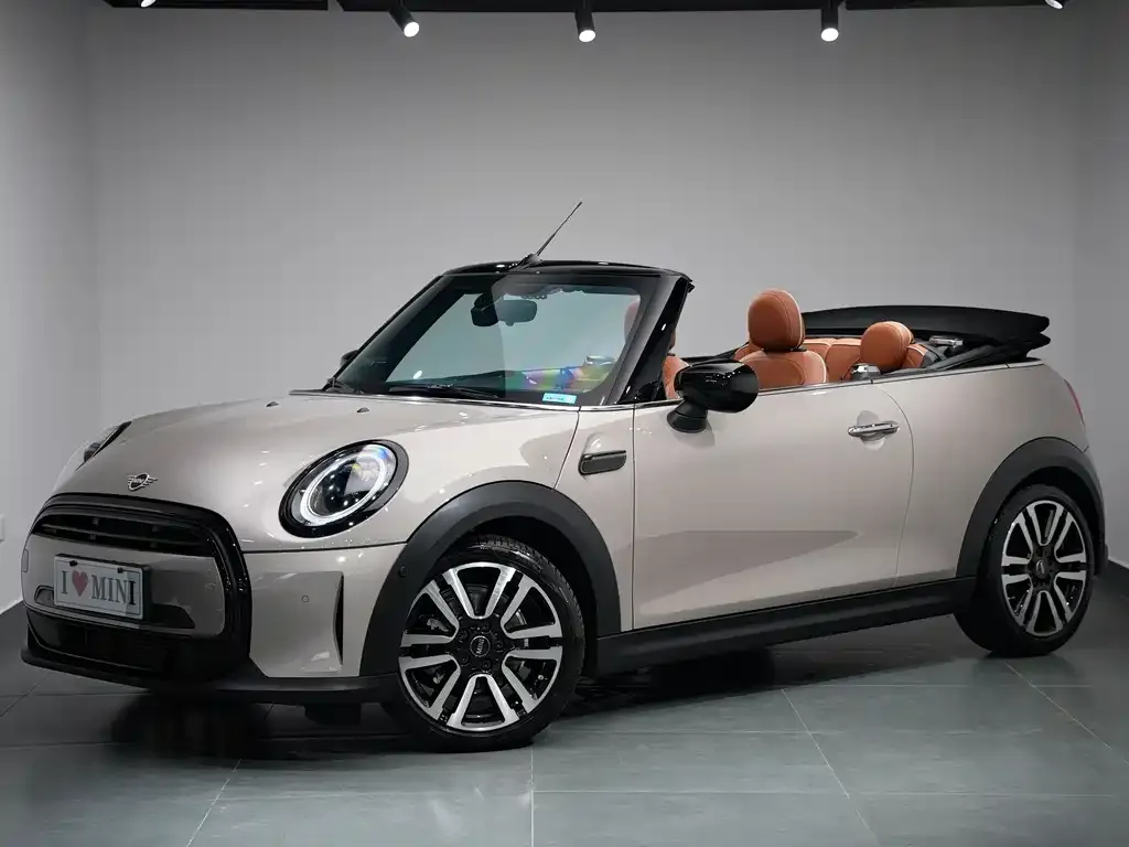 MINI Cooper (3-door) — фото 1
