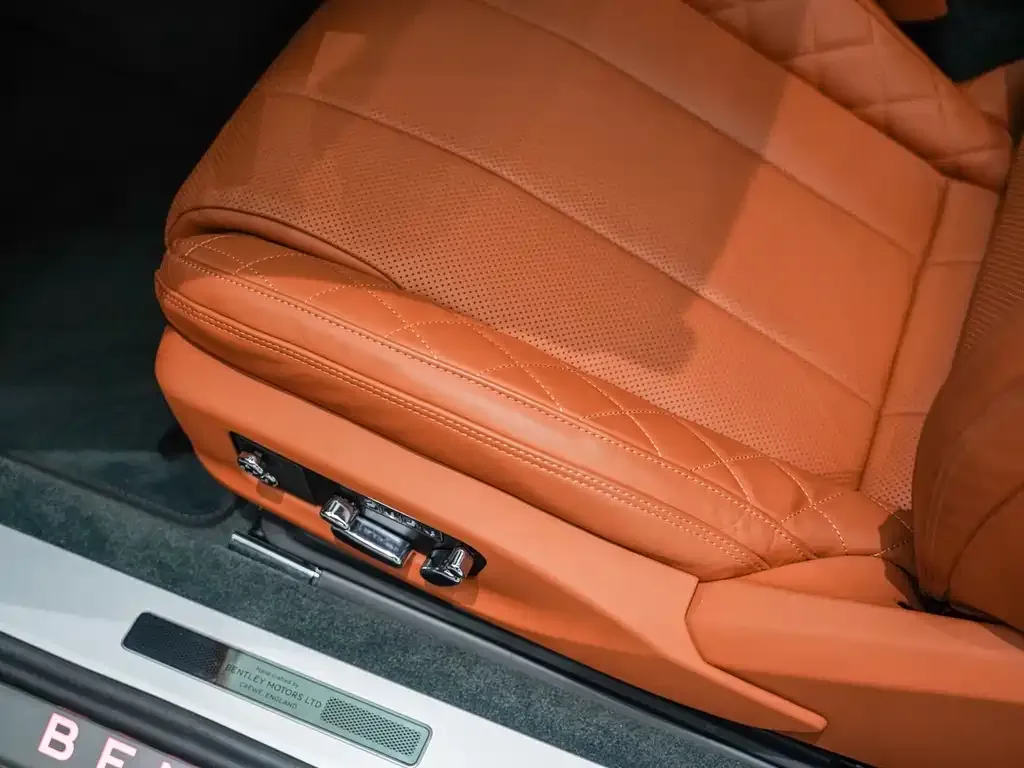 Bentley Continental — фото 9