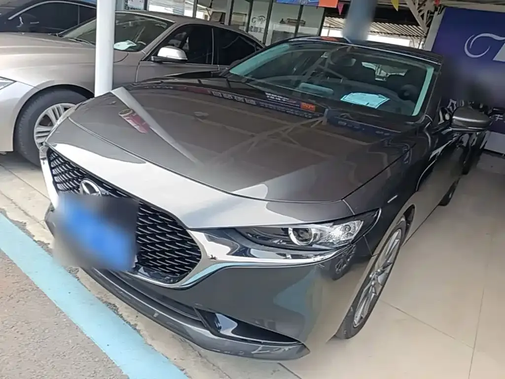 Mazda 3 Axela — фото 10