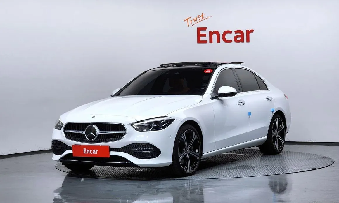 Mercedes-Benz C-Class — фото 1
