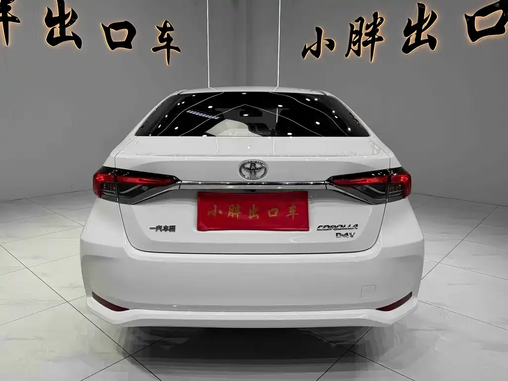 Toyota Corolla — фото 3