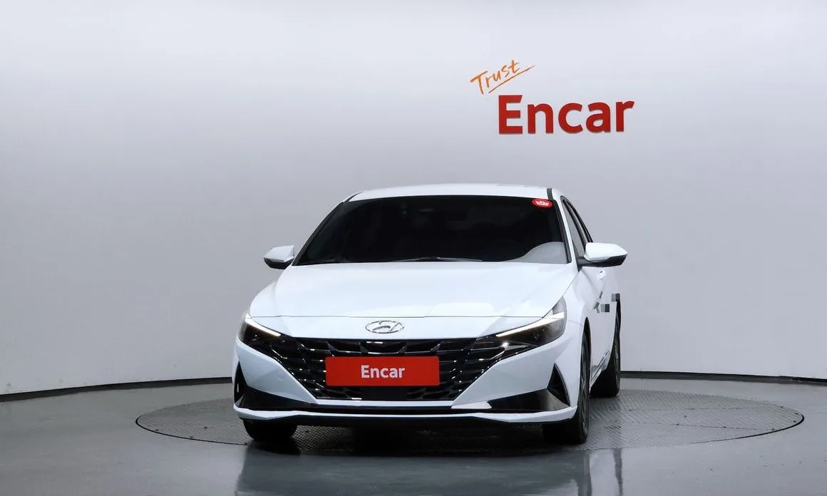 Hyundai AVANTE — фото 2