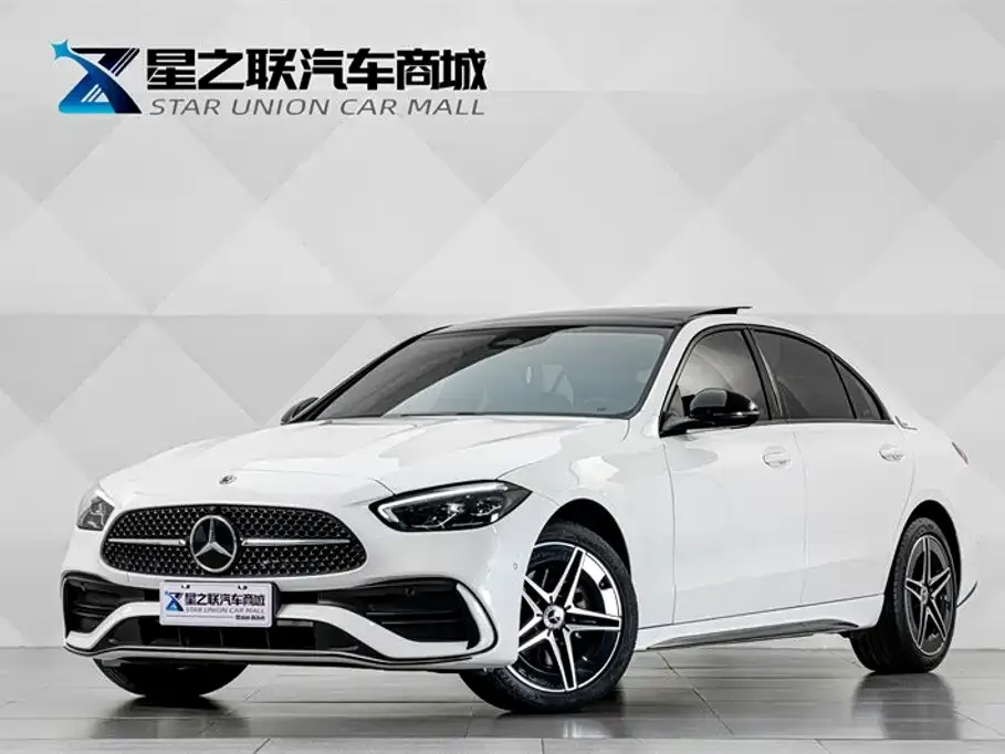 Mercedes-Benz C-Class — фото 1