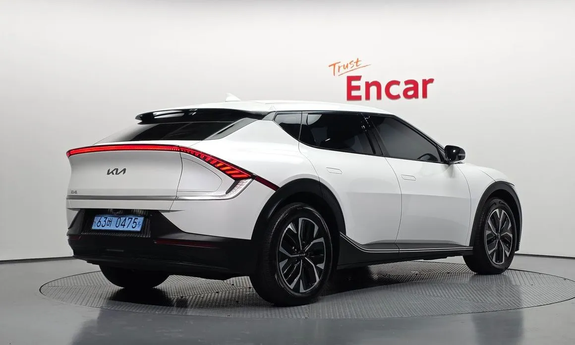 Kia EV6 — фото 2