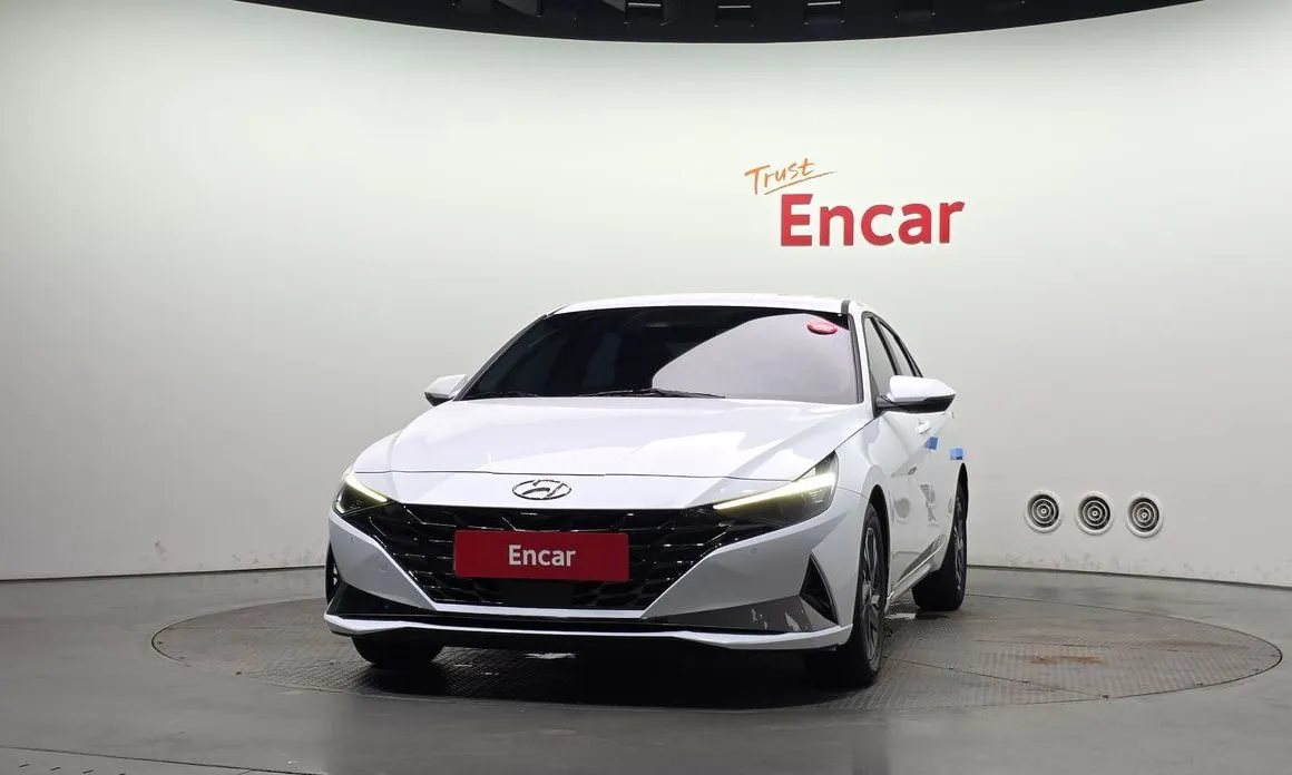 Hyundai AVANTE — фото 2