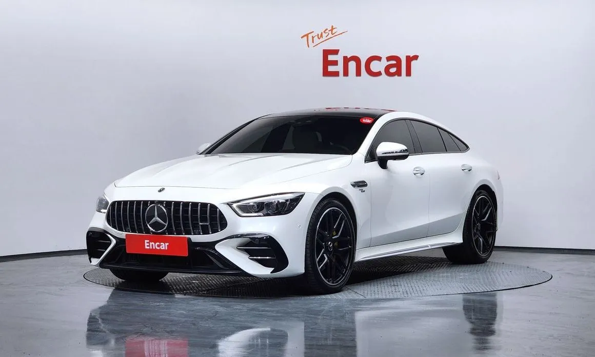 Mercedes-Benz AMG GT — фото 1
