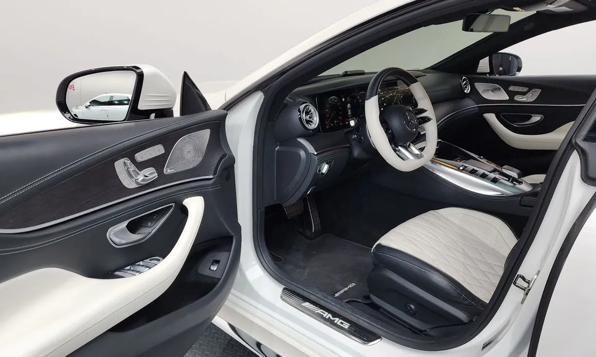 Mercedes-Benz AMG GT — фото 10